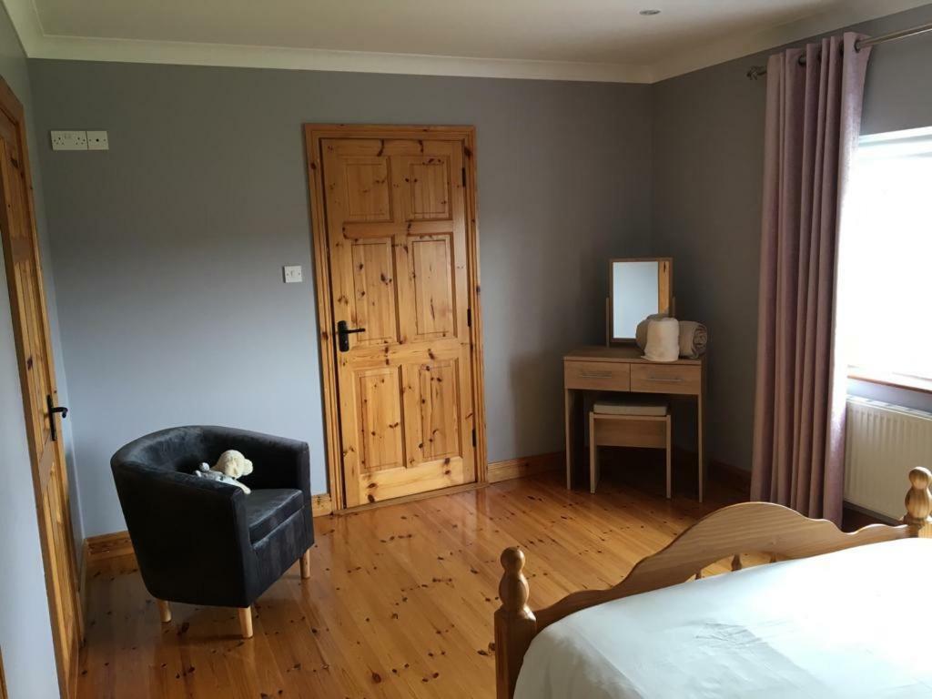 Bed and Breakfast Colmán House Kilmihil Exteriér fotografie